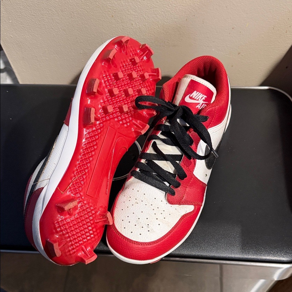 Nike men Red and White Sneakers